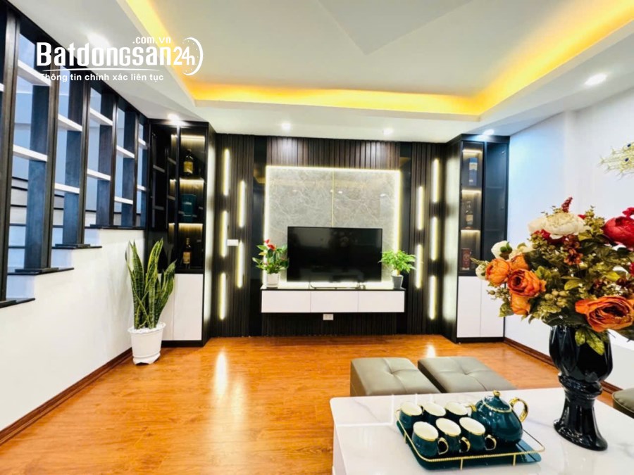 NHÀ ĐẸP 5 TẦNG PHỐ KHƯƠNG ĐÌNH - THANH XUÂN, DIỆN TÍCH 41M2, LÔ GÓC 2
