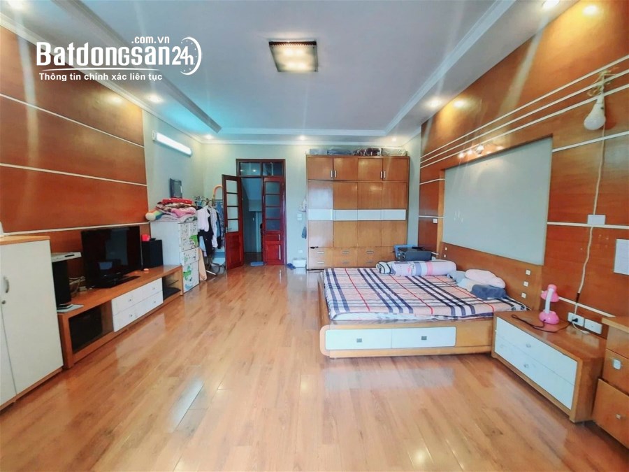 Mặt Phố Giải Phóng, 95m², 5 tầng, giá 29 tỷ, Hai Bà Trưng