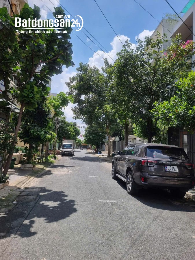Nhà Phố 4 lầu có hầm Mt đường 10m KDC An Sương, P.Tân Hưng Thuận, Quận 12