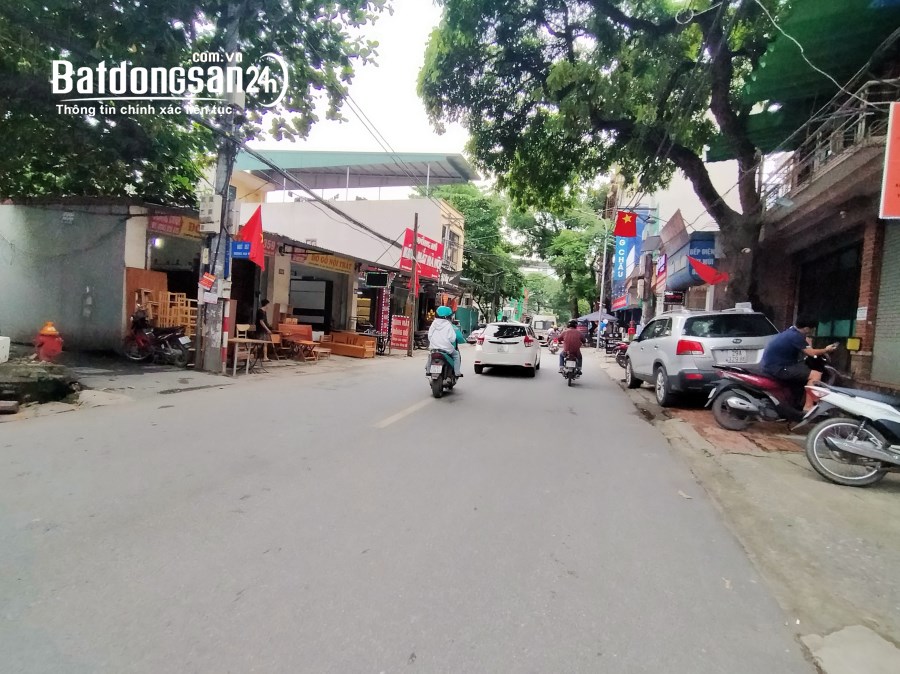 Bán nhà riêng đường Tây Mỗ - Nam Từ Liêm, Ô TÔ đỗ cổng, mặt tiền