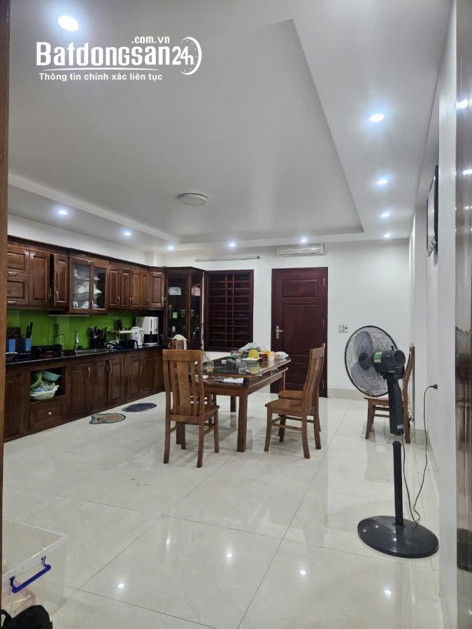 Bán nhà 3.5T, mặt phố khu Đông Nam Cường, TP Hải Dương 98m2, mt 5m, nhà đẹp,