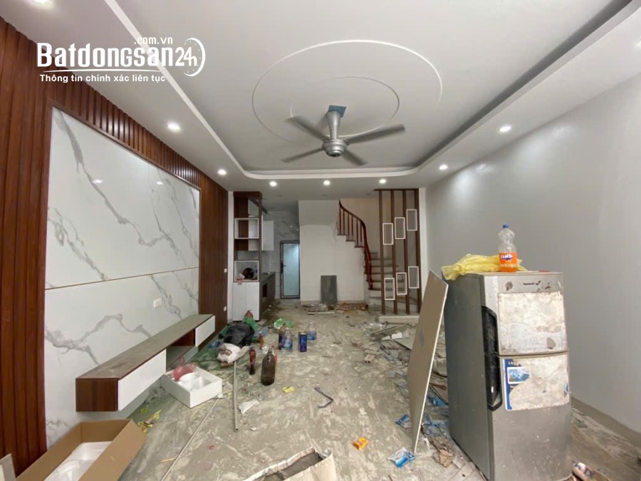 Bán nhà riêng Hà Trì 1 Hà Đông 33m2,xây 5 tầng,mặt 4.2m giá 6.45Tỷ