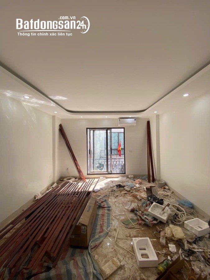 Bán nhà riêng Hà Trì 1 Hà Đông 33m2,xây 5 tầng,mặt 4.2m giá 6.45Tỷ