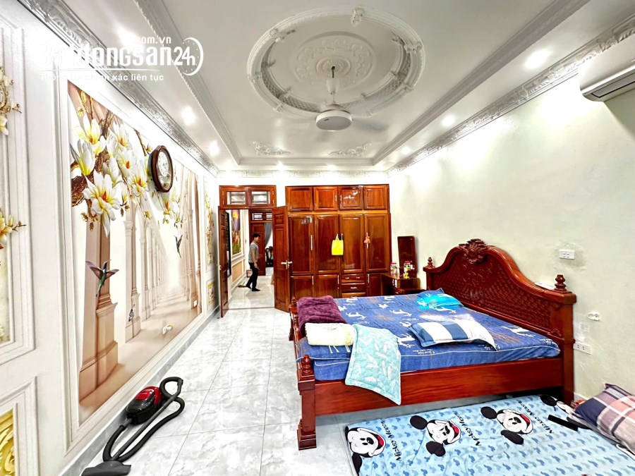 Bán Nhà Phố Văn Trì ( Phú Minh ) Quận Bắc Từ Liêm, 31/33m2 x 5 tầng, mới,