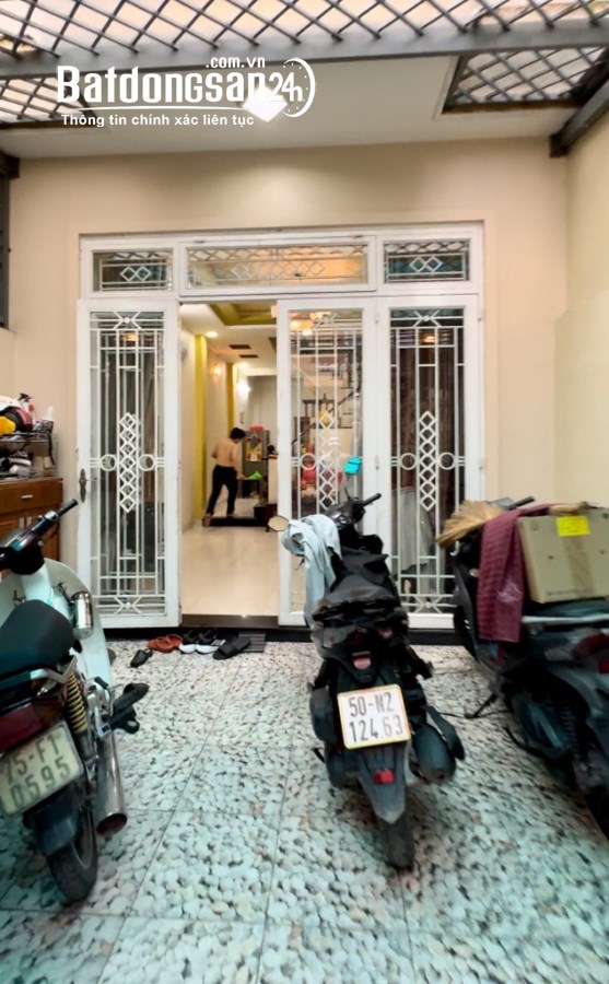 Bán nhà HXH Bình Thành, Phường Bình Hưng Hòa B, 4x14m2, 3 tầng, 4PN, 3 WC, nhỉnh 4 tỷ