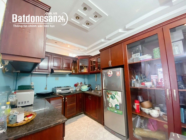 Bán nhà xe 16 chố quay đầu, Nguyễn Công Hoan, P7, Phú Nhuận, 36m2, 5