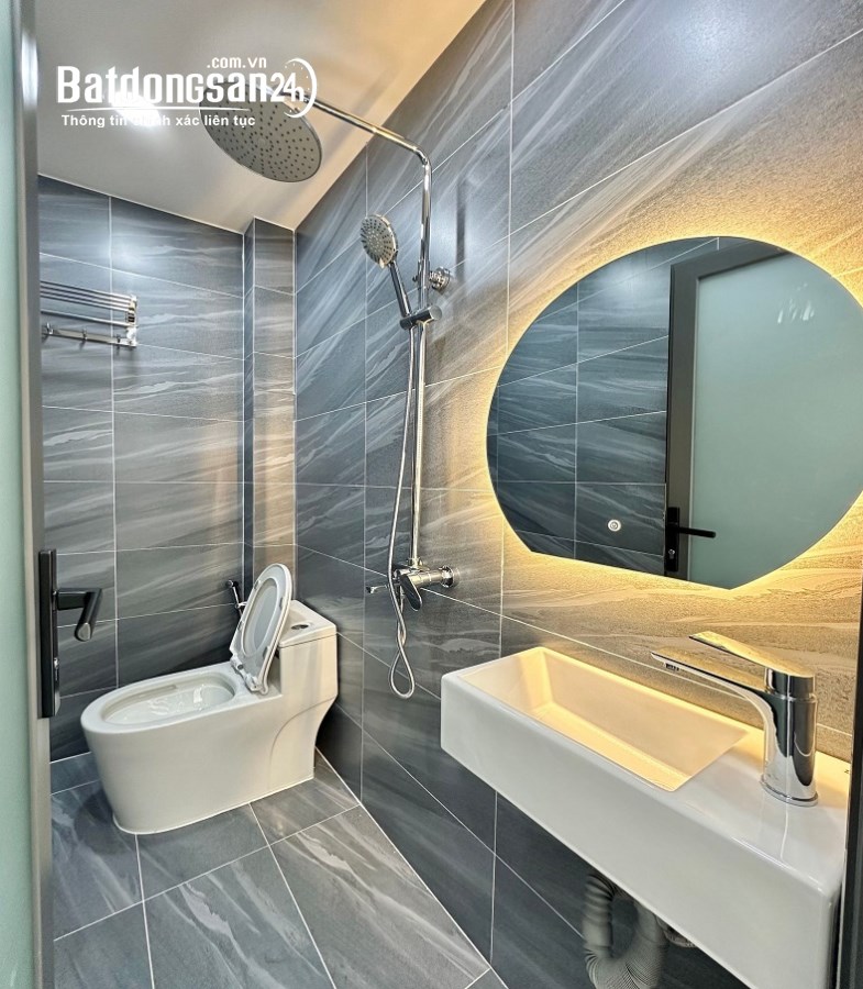 Bán nhà MT KD Cao Thắng, P17, Phú Nhuận, 28m2, 2 tầng, nhỉnh 5 tỷ,