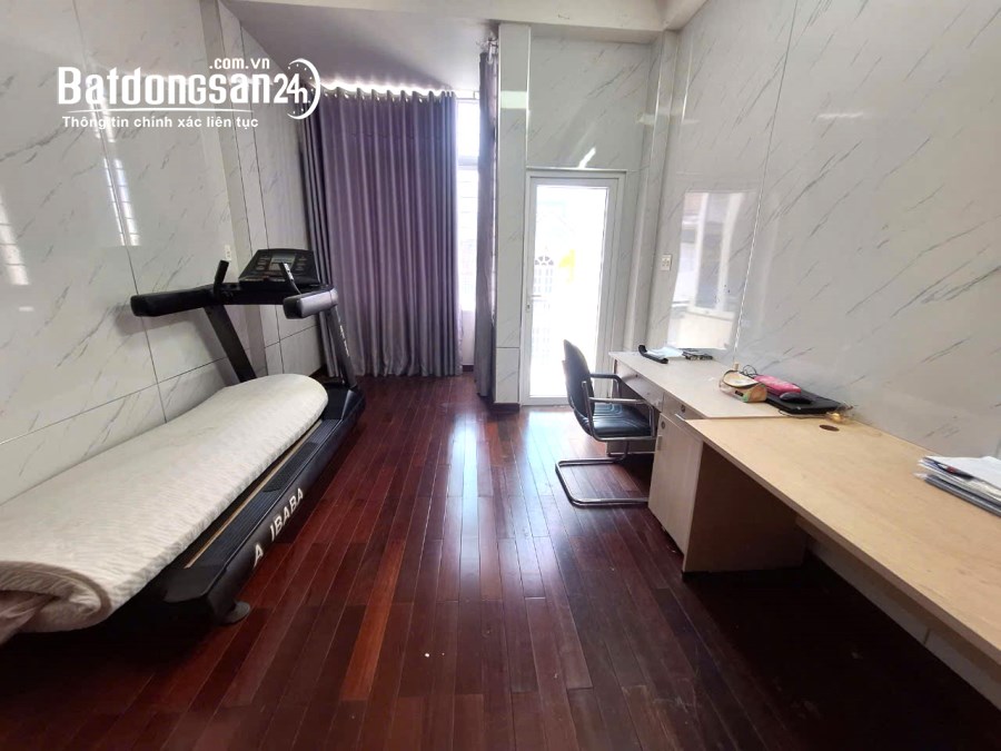 Siêu Phẩm 5 Tầng 72m2 6PN Chỉ 9 Tỷ Nhỉnh Vip Bình Thọ Dân Chủ Thủ Đức