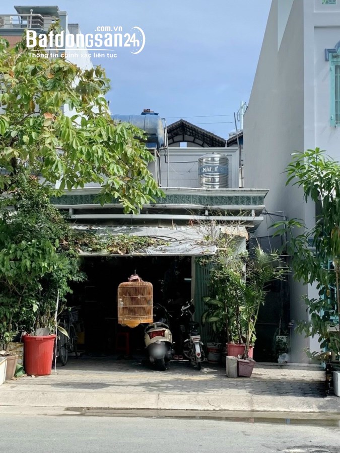 Bán Nhà Đất Mặt Tiền Đường Số KDC Lý Phục Man. Quận 7.