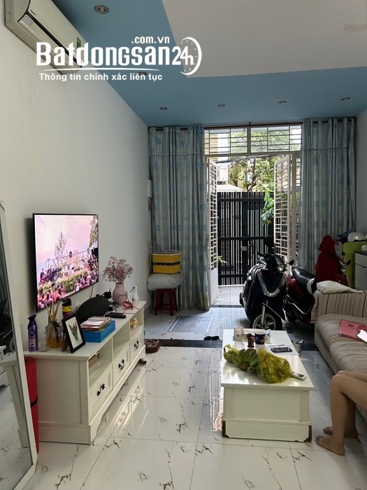 Gần công viên Hoàng Văn Thụ,p4,Tân Bình, 61m2 chỉ 7ty