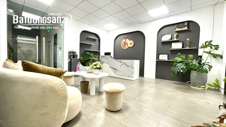 Mời thuê 115m2/sàn tầng 3 tại nhà mặt phố Lê Trọng Tấn. Giá 16.5 triệu/th. Lh chủ nhà