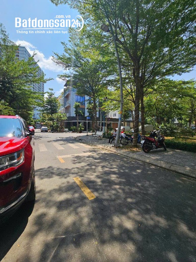 BÁN NHÀ MẶT TIỀN JAMONA CITY ĐÀO TRÍ - 4 TẦNG - VIEW CÔNG VIÊN THOÁNG MÁT BẢO VỆ 24/7