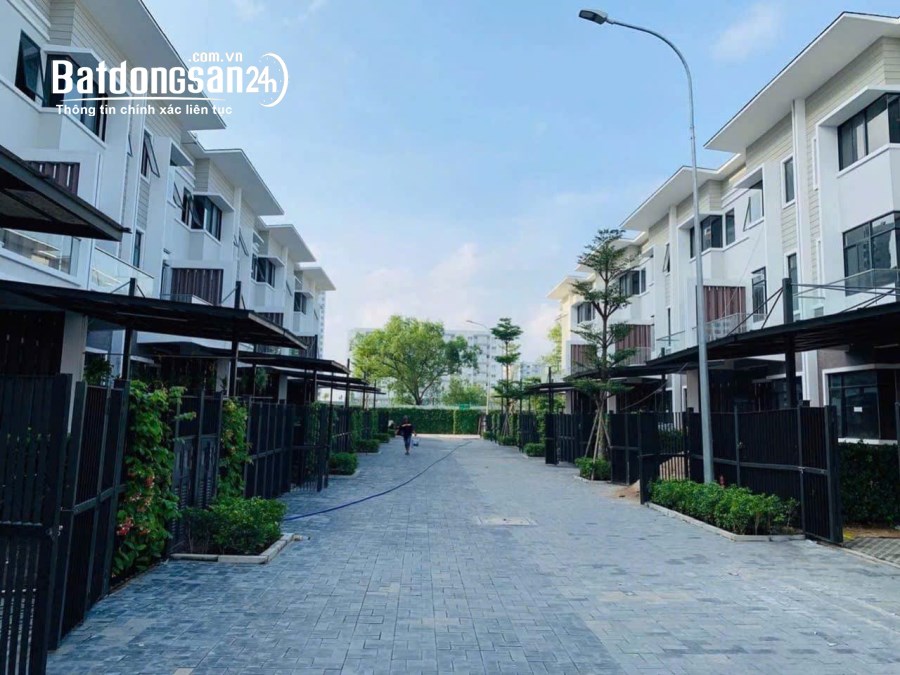 Bán nhà riêng 5*20 Nguyễn Văn Linh 3 pn  3 tầng Bình Hưng Bình Chánh