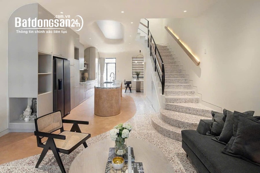 Bán nhà riêng 5*20 Nguyễn Văn Linh 3 pn  3 tầng Bình Hưng Bình Chánh