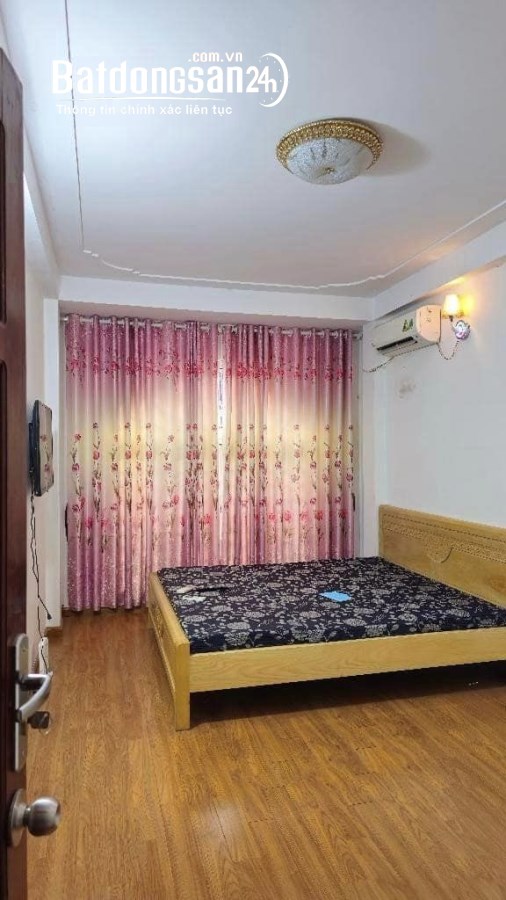 Bán gấp tòa nhà 5 tầng La Khê - Hà Đông, 40m², giá 7.x tỷ**