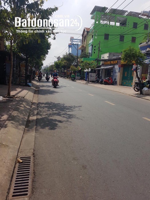 Mặt tiền Lê Văn Lương Tân Kiểng Quận 7- sát đường Trần xuân soạn khu