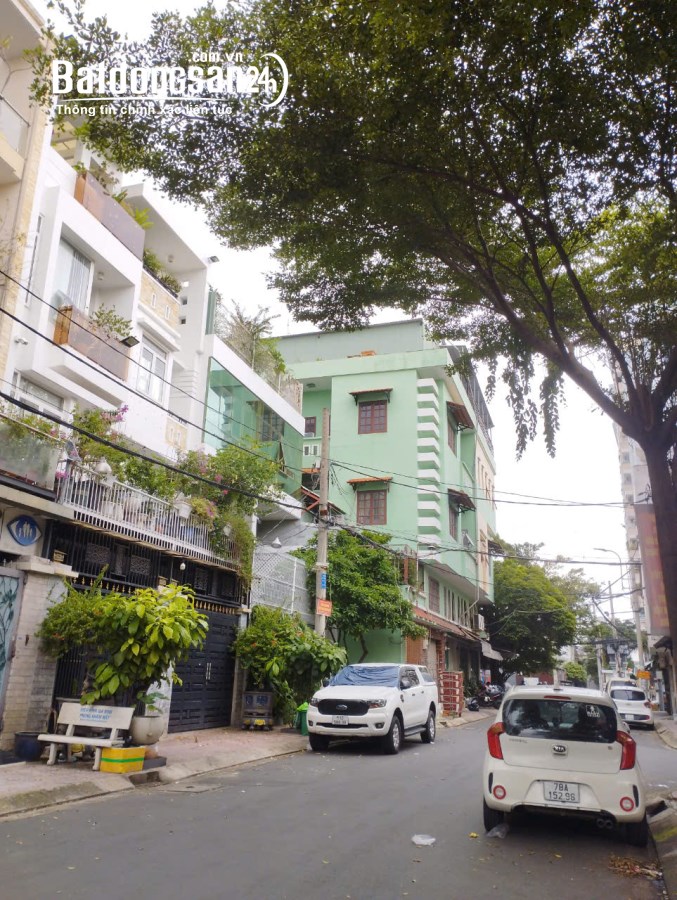 Ngộp Huỳnh Thiện Lộc - Tân Phú 4x20m2 - 2 tầng Mới - Views HXH, MT