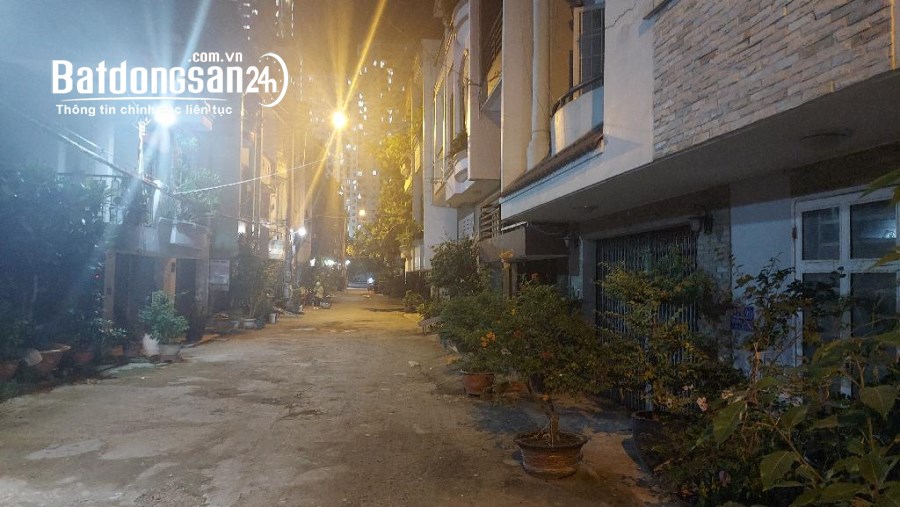 Bán nhà đường An Dương Vương P16 Quận 8