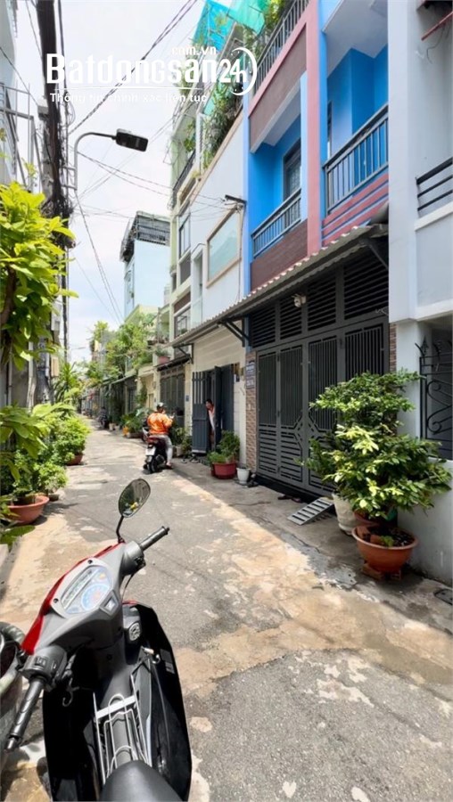 Bán nhà HXH Đường B3, Tân Thạnh, Tân Phú, DT 37m2 (4 x 9) x 2 tầng