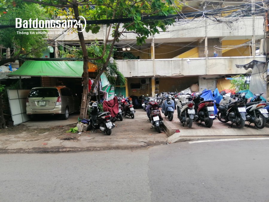 Xuất ngoại cần bán lại căn trệt cc Phạm Thế Hiển lh 0944918465