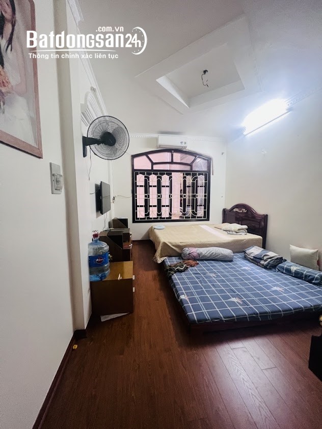 BÁN nhà Pháo Đài Láng DT 38m2 , 5 TẦNG, MT 3,4m Bán 9 tỷ