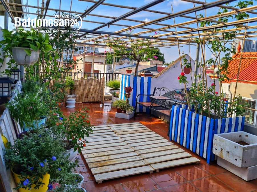 BÁN 70M2 ĐẤT TỨ LIÊN -  TẶNG NHÀ - NGÕ Ô TÔ, Quận Tây Hồ