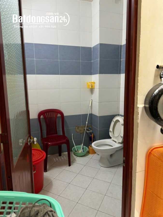 Bán nhà HXH Liên Khu 5-6, 4x14m, 2 Tầng, 2 Phòng ngủ, 2 Vệ sinh, , Quận Bình Tân