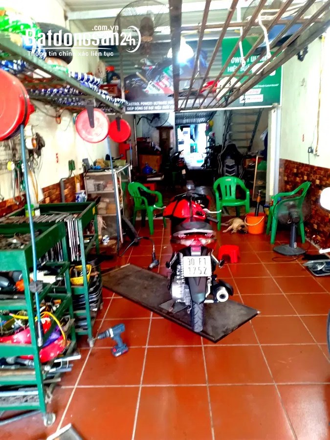 Bán nhà mặt phố Đường Nguyễn Văn Cừ, Phường Long Biên, Quận Long Biên
