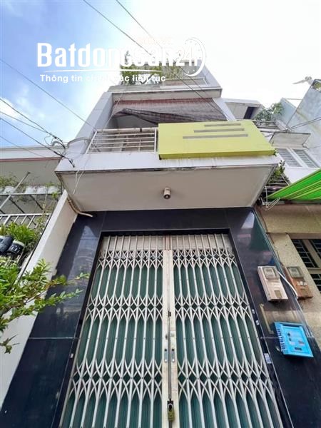 Hẻm nhựa xe hơi kinh doanh 3 tầng BTCT sát quận 1 - 35m, Quận Bình Thạnh