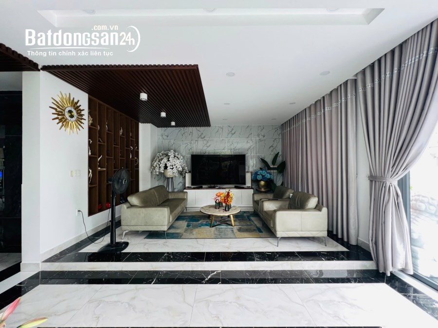 Bán biệt thự, villas Đường Hà Huy Giáp, Phường Thạnh Xuân, Quận 12