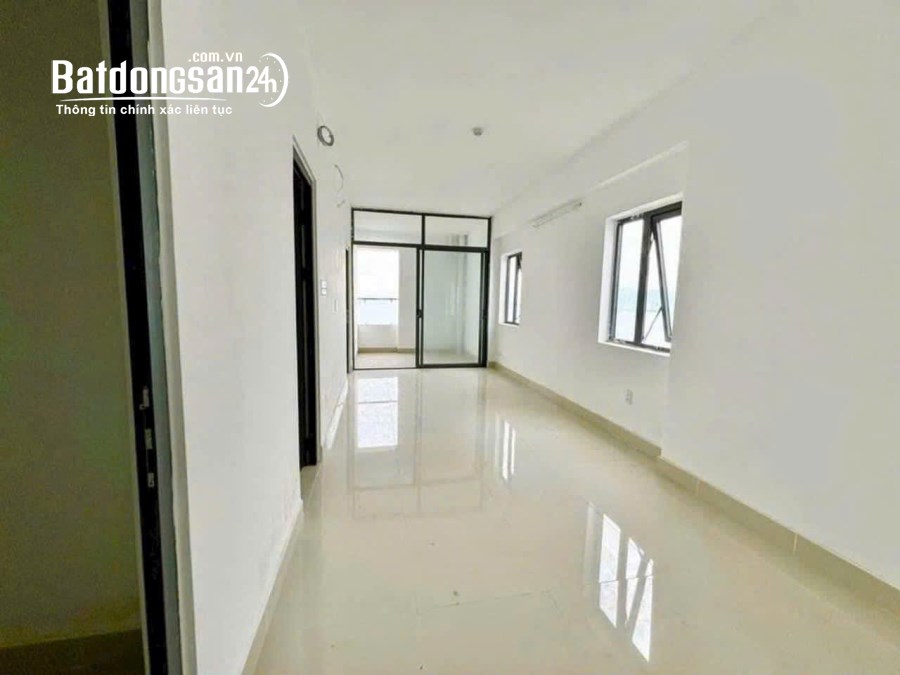 CHÍNH CHỦ CẦN BÁN CĂN HỘ VIEW BIỂN NHA TRANG GIÁ CẮT LỖ LH: 0398027712