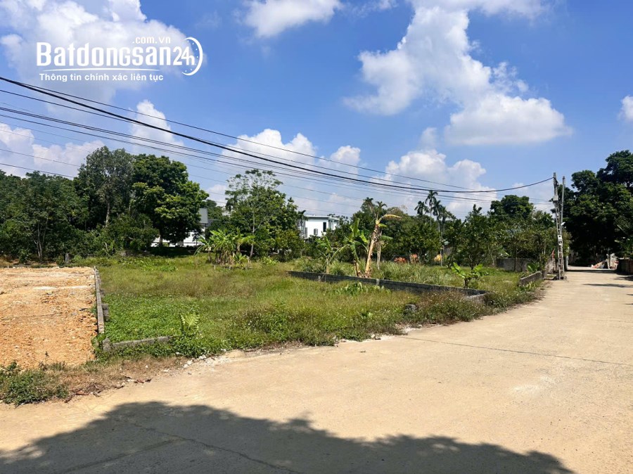 Chính chủ cần bán lô đất 575m2 cạnh sân golf Slyke và Hồ Văn Sơn