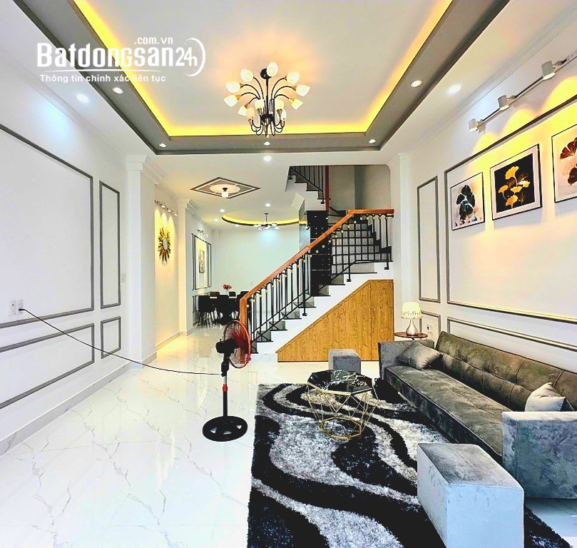 Bán Gấp Nhanh 4 Tầng Nguyễn Thượng Hiền_ DT: 4.5m x 11m, HXH Vô Nhà Chỉ 9.15 tỷ