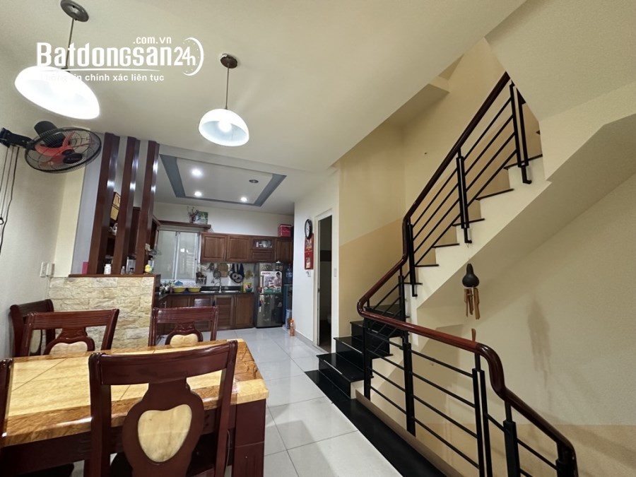 Bán nhà Đường Hoàng Văn Thụ, Phường 8, Quận Phú Nhuận