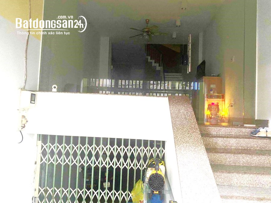 Bán nhà mặt phố Đường Cách Mạng, Phường Tân Thành, Quận Tân Phú