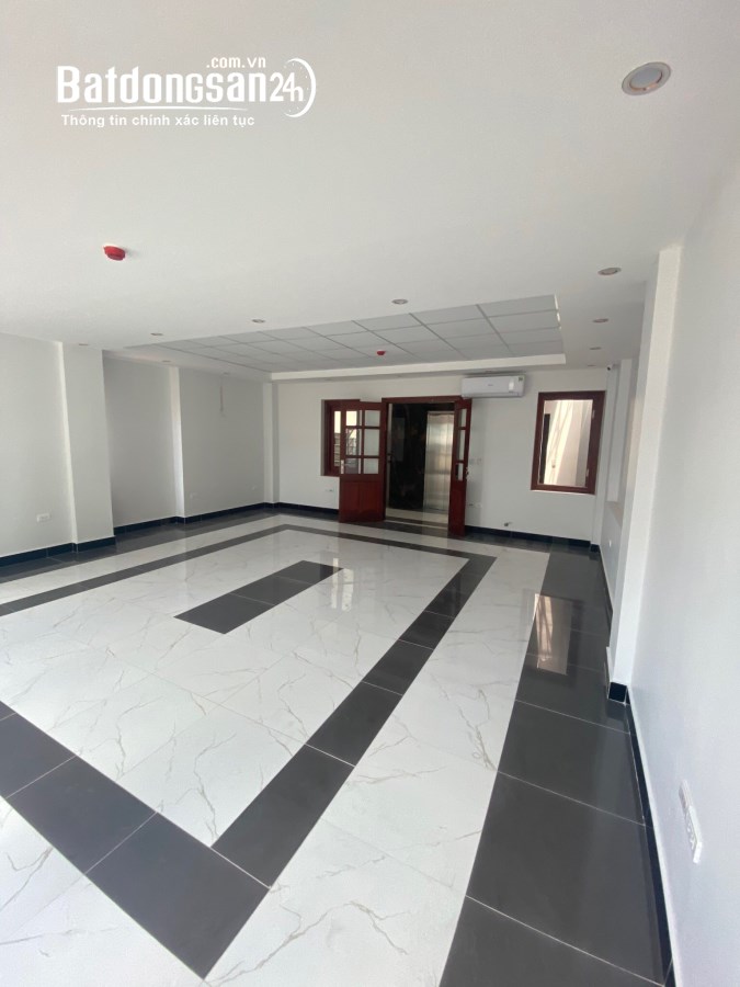 Cho thuê nhà 8 tầng tại số 11 thái hà. LH chủ nhà 0929236669