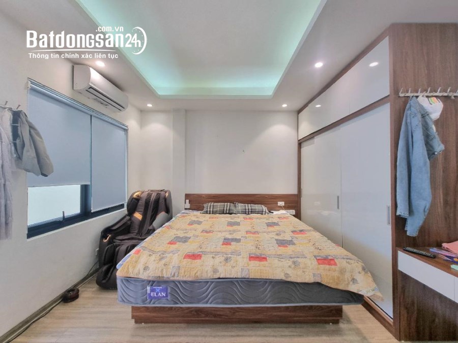 BÙI XƯƠNG TRẠCH, LÔ GÓC - Ô TÔ ĐỖ CỬA - CÁCH PHỐ 30M - 4 NGỦ ĐỦ CÔNG NĂNG