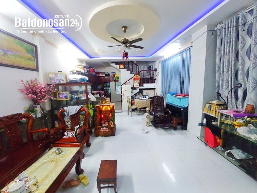 (Thủ Đức)bán gấp nhà đẹp căn góc Ngô Chí Quốc 52m2(5x10),4tầng, 4.2tỷ