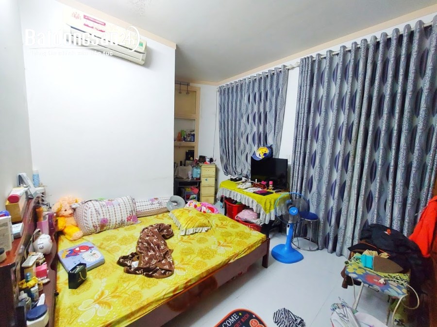 (Thủ Đức)bán gấp nhà đẹp căn góc Ngô Chí Quốc 52m2(5x10),4tầng, 4.2tỷ