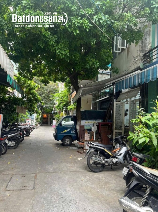 Chỉ 1ty9x , kiệt đẹp, hiếm, ngay trung tâm ,gần đường Ng Chí Thanh, 3 Tầng 2PN