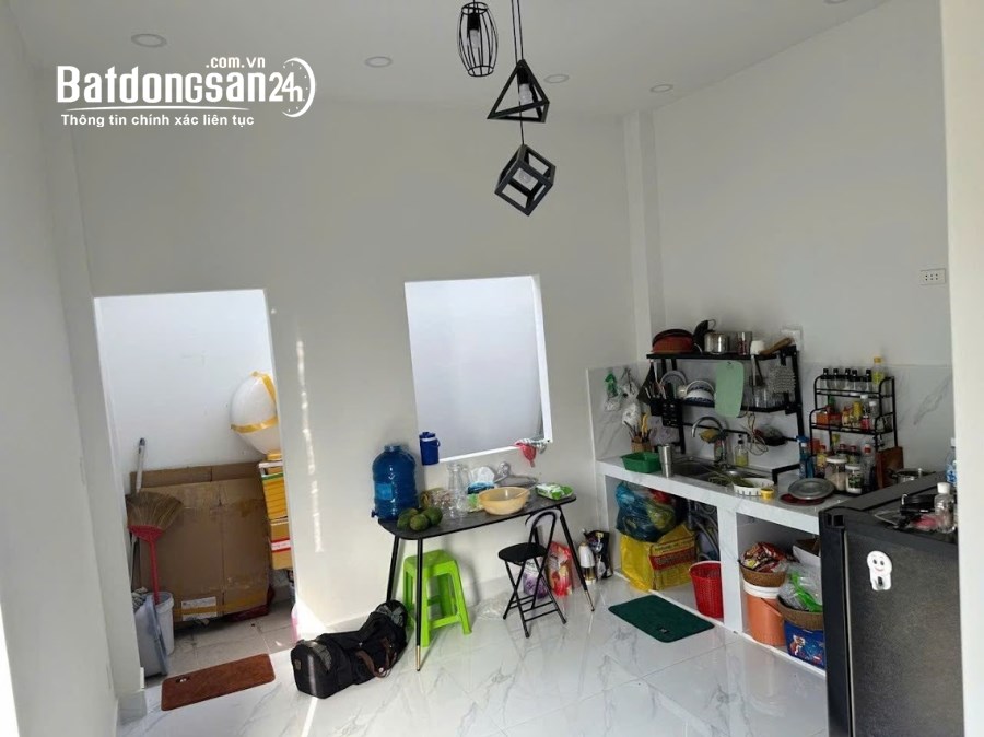 (Thủ Đức)bán gấp nhà mới đẹp hxh Ngô Chí Quốc 56m2 2tầng 4tỷ .