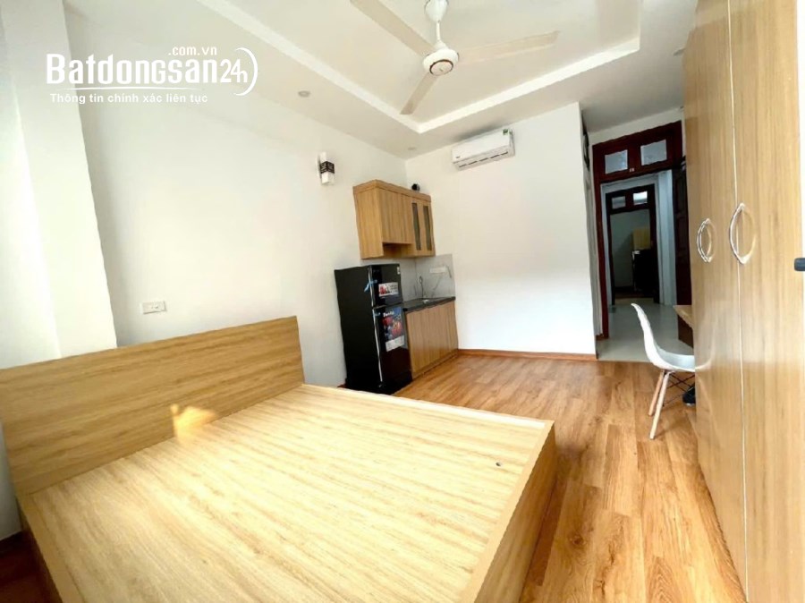 Bán. nhà dòng tiền cho thuê tại Cầu Giấy. DT 55m2 x 6 tầng, 10 phòng giá 11,2 tỷ
