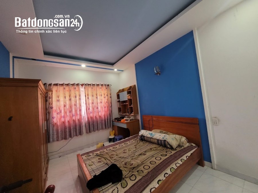 bán nhà rẻ hxh cực đẹp,Tỉnh Lộ 43,sau trường Tiểu học Bình Chiểu,148m2 4tầng,5.9tỷ.