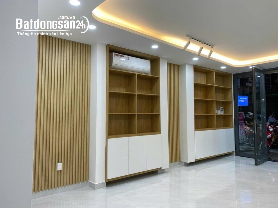 MẶT TIỀN NGUYỄN KIỆM - KINH DOANH ĐỈNH - 70M2 - NHỈNH 12 TỶ