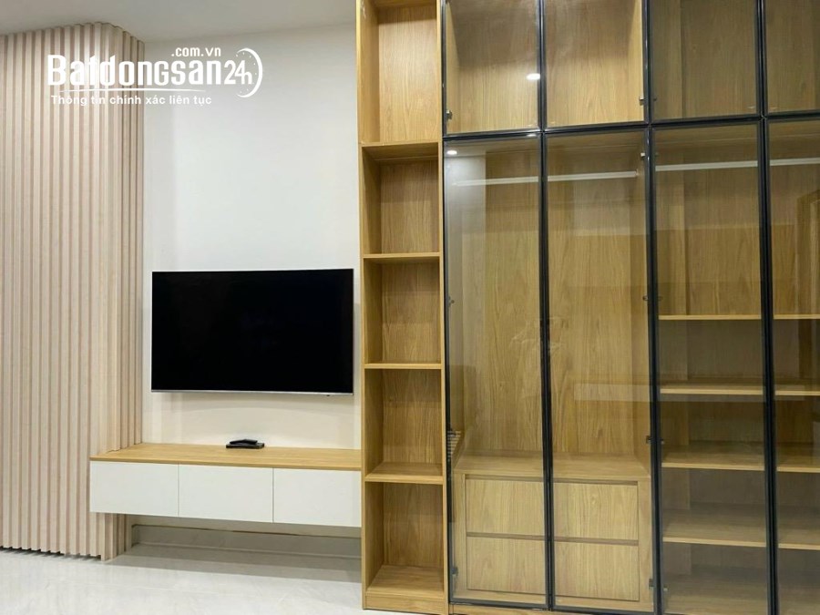 MẶT TIỀN NGUYỄN KIỆM - KINH DOANH ĐỈNH - 70M2 - NHỈNH 12 TỶ