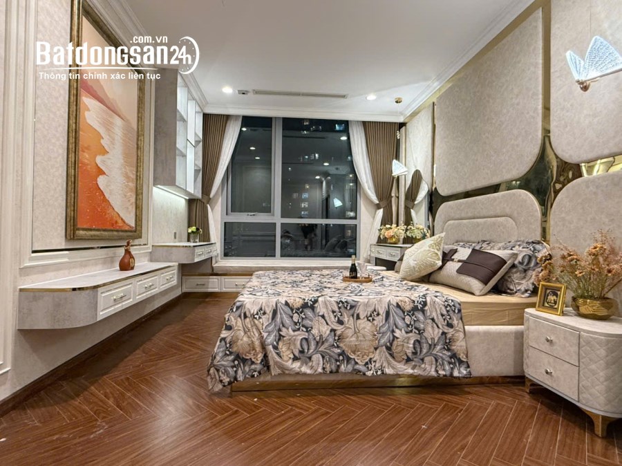 Bán căn hộ CC Vinhomes Central Park, Đường Nguyễn Hữu Cảnh, Quận Bình Thạnh