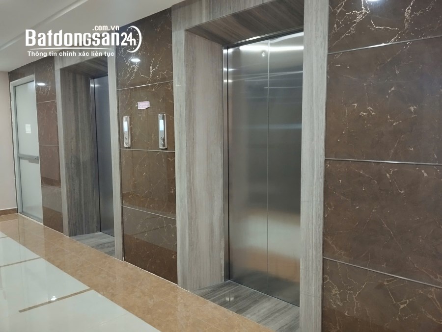 Bán căn hộ  Viva Plaza, quận 7, nhận  nhà ở ngay, giá: 2,498 tỷ/ 55m2/2PN/1WC. Sổ hồn
