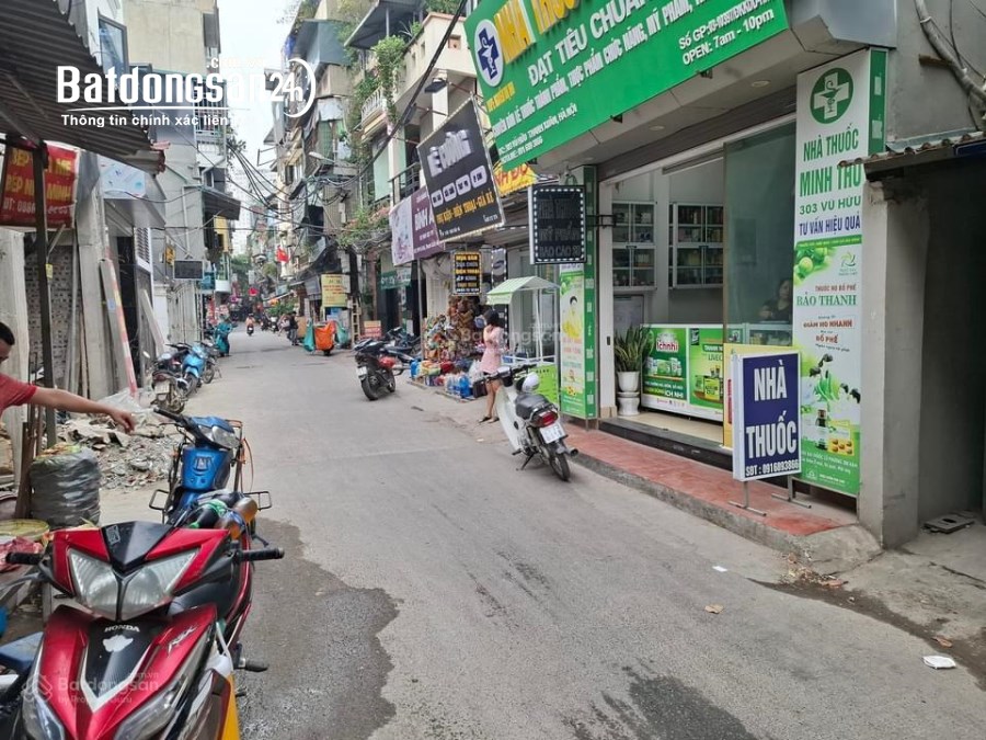 Bán nhà 4 tầng 108m2 mặt Phố Vũ Hữu, Phường Thanh Xuân Bắc, Quận Thanh Xuân