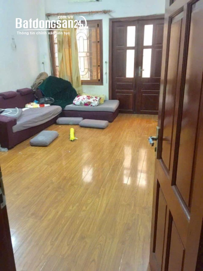 Nhà Riêng Ngõ 42 Triều Khúc Thanh Xuân dt 53m 4 tầng 6 ngủ Ngay canh ĐHGTVT -Chân tòa