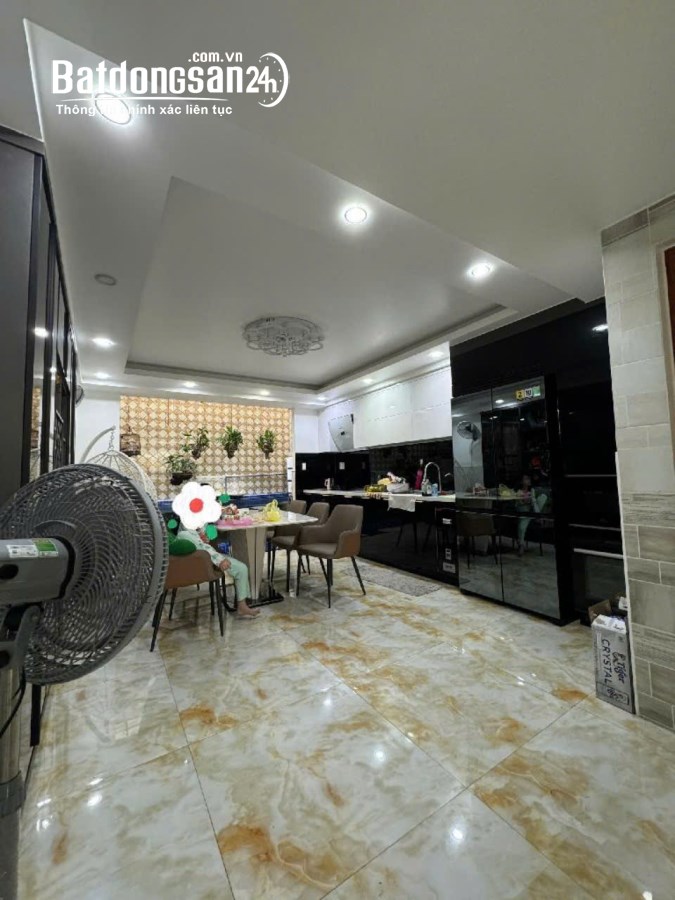 BÁN NHÀ SIÊU PHẨM KHUÔNG VIỆT 88M.5 TẦNG.HẺM XE TẢI TRÁNH.6PN .13.4 TỶ